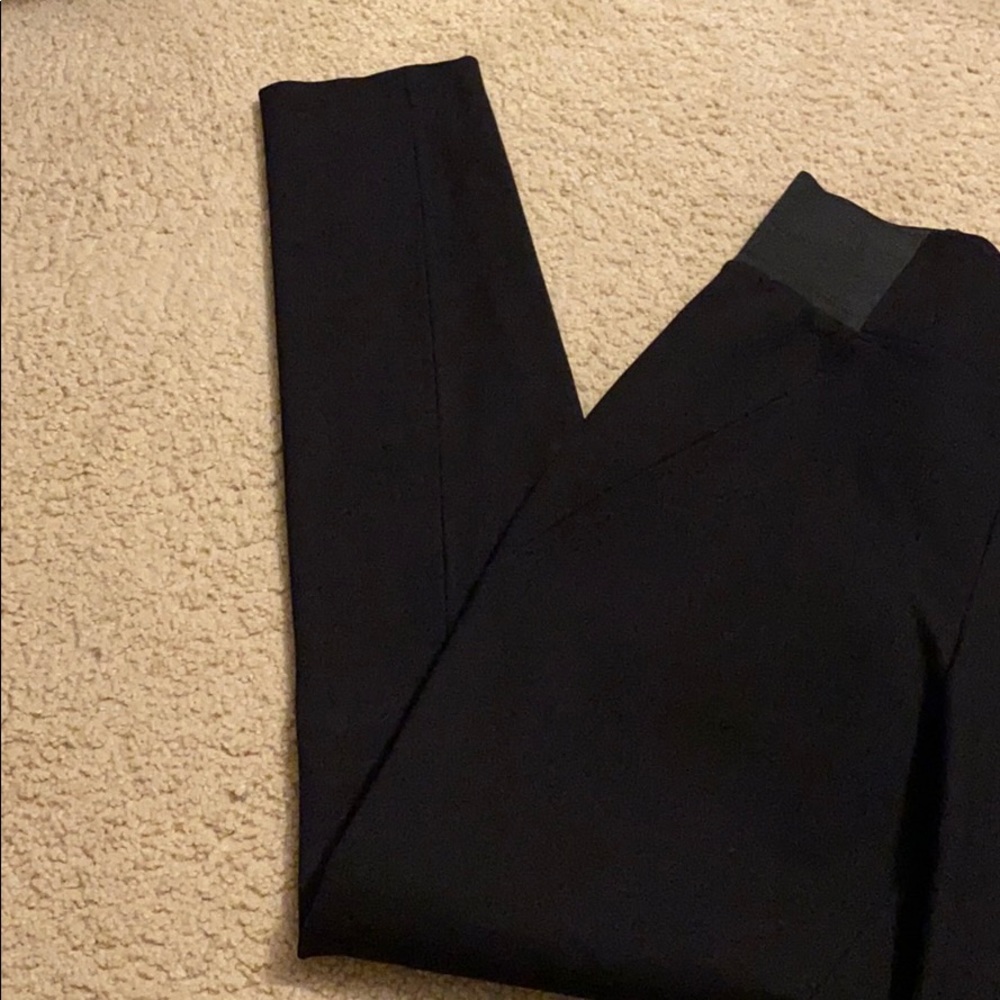 Black pants - Picture 3 of 7